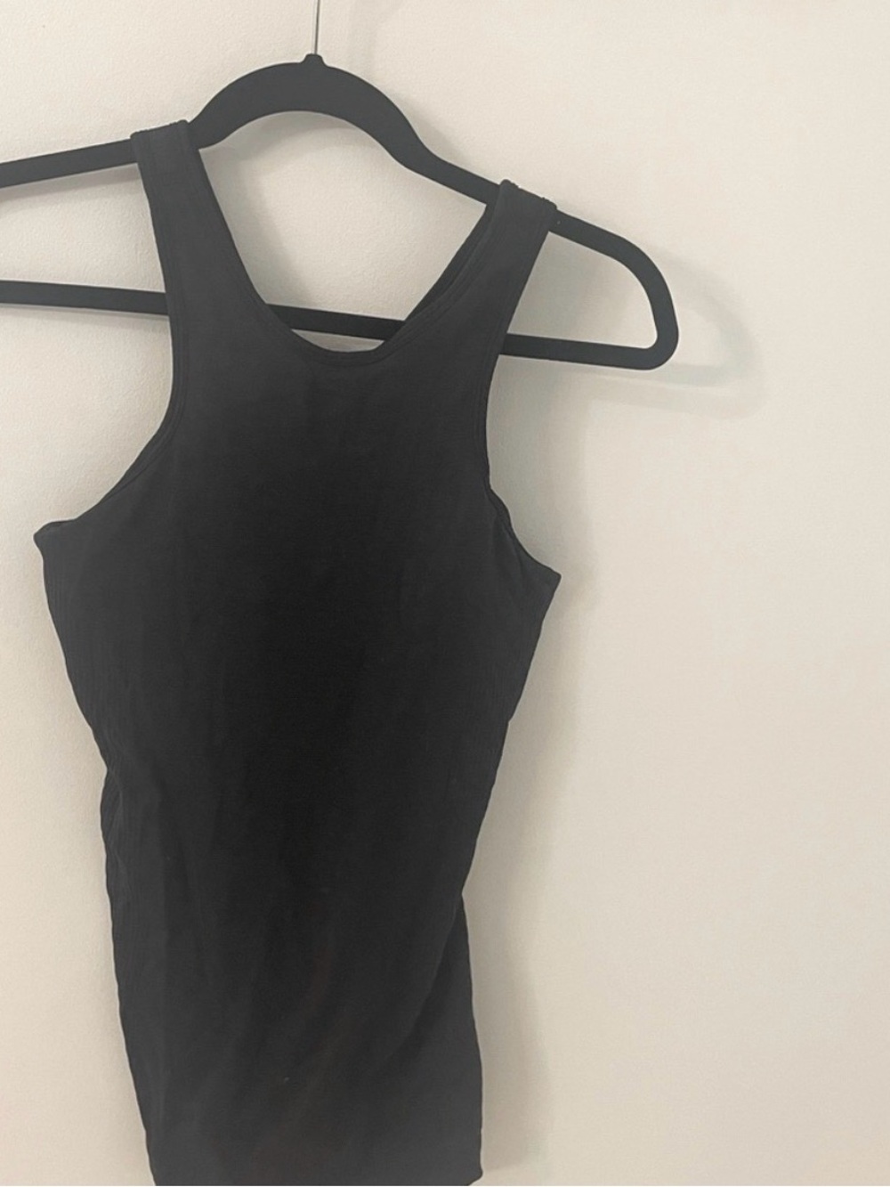 Lululemon Black Racerback Tank Built In Bra Workout Top Size S